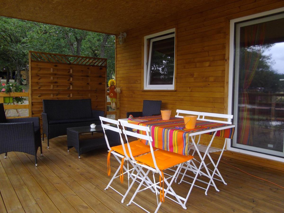 Chalet 2 Pers. + Bebe Montolieu Exteriér fotografie